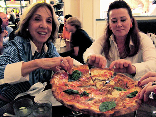 Pizza+table